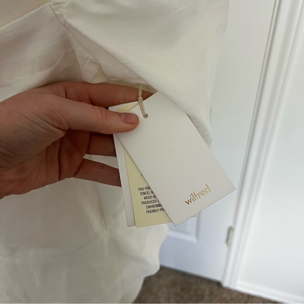 Aritzia Wilfred Janine Top NWT - Picture 3 of 12